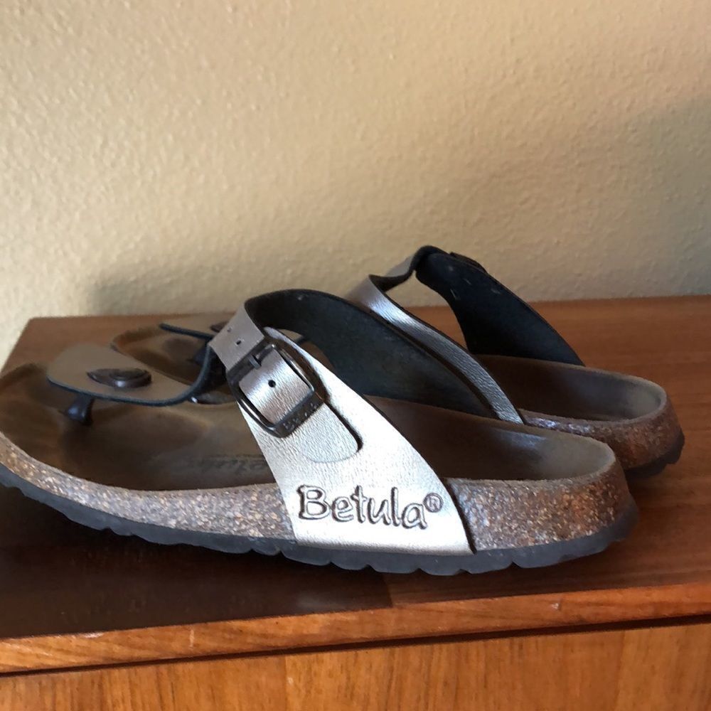 Birkenstock Betula GoldΒ MetallicβGizehβSandalsβinβamazingβconditionβCuteβ37β